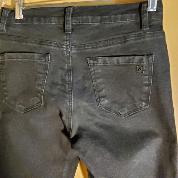 DG2 Diane Gilman Embroidered Fringed Jeans - Picture 7 of 9